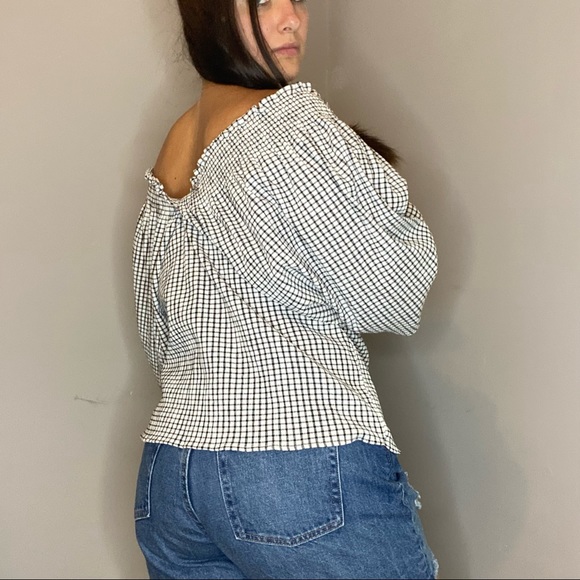 ✨5/$15✨ Zara off the shoulder tunic top size S - Picture 8 of 16